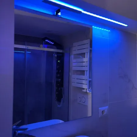 Apartment Noe Luxury & - *