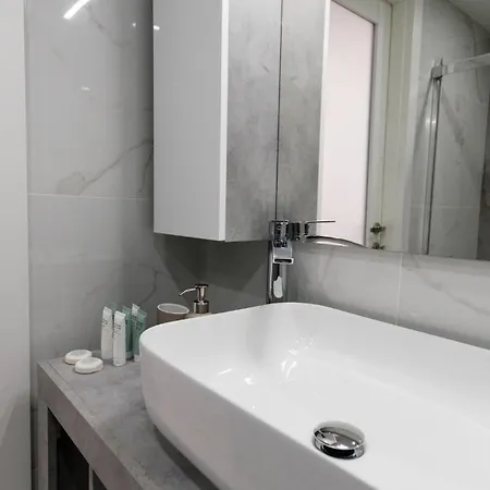 Apartment Noe Luxury & -