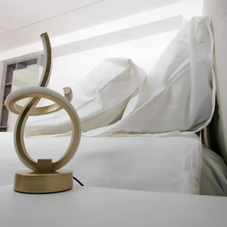 Apartment Noe Luxury & - *