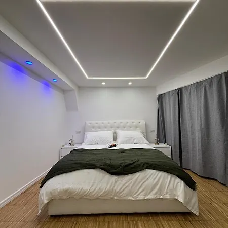 Apartment Noe Luxury & - Milan